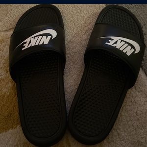 Nike slides